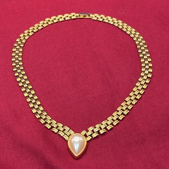 VTG Marvella Gold-Tone Chain Faux Pearl Accent Choker Necklace - Picture 11 of 12